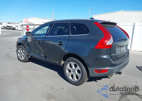 2013 Volvo Xc60 3.2/3.2 Platinum/3.2 Premier/3.2 Premier Plus из США, поврежденный, VIN YV4952DL5D2407389